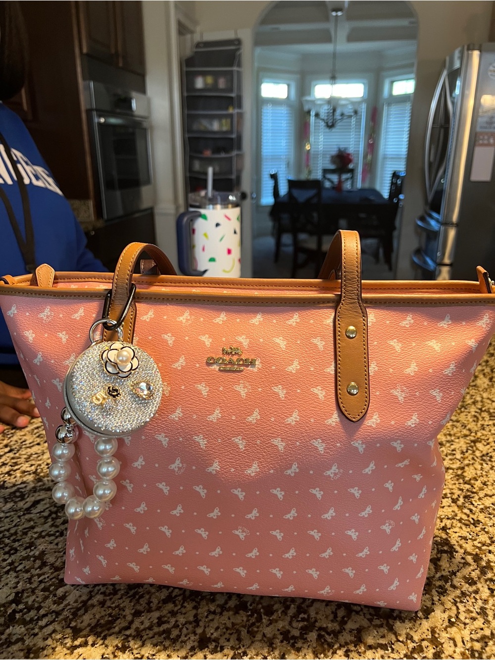 Coach Pink Tote Bag   LIKE NEW!